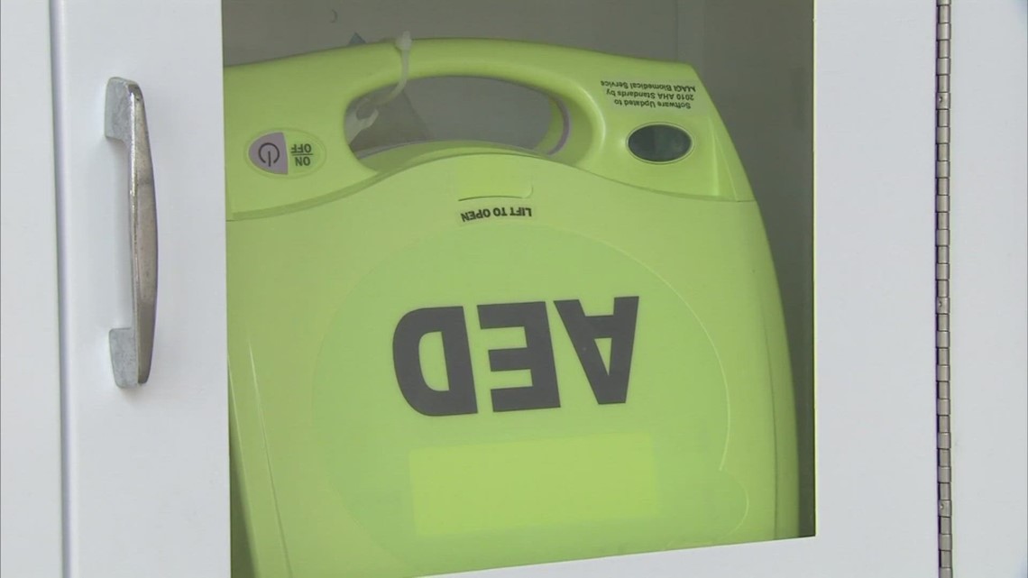 Lawmakers to hold hearing on bill requiring AEDs in schools