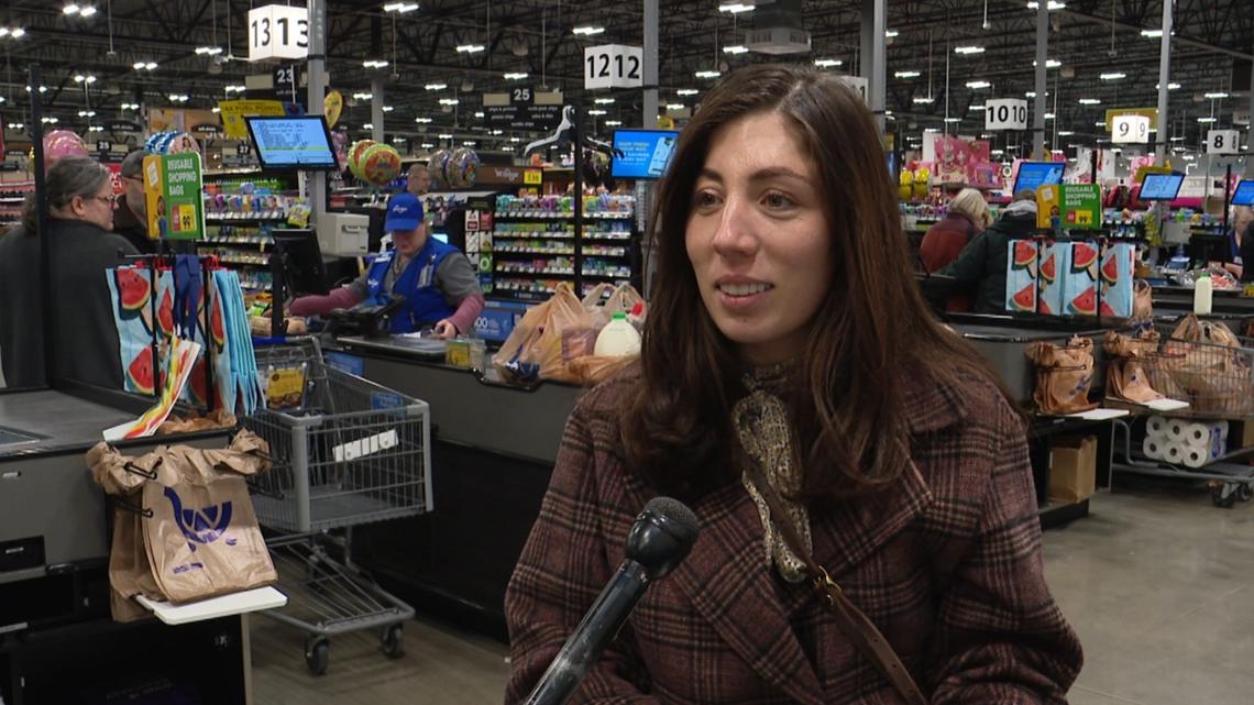 Hoosiers hit stores early as winter storm approaches central Indiana