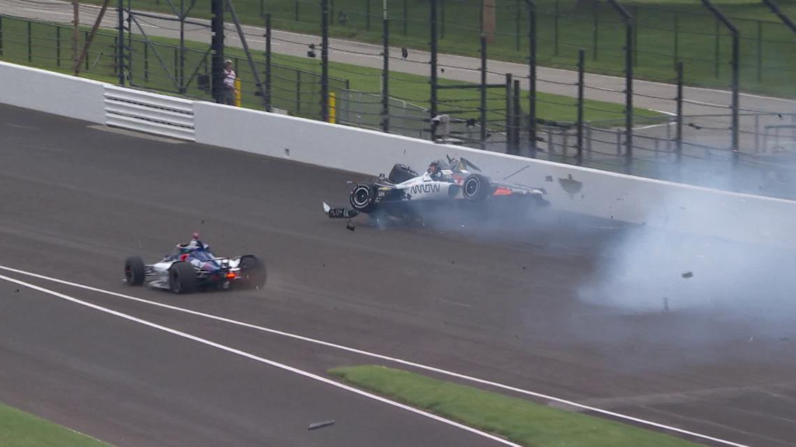 2016 Indy 500 champ Alexander Rossi suffered finger, ankle injury in practice crash