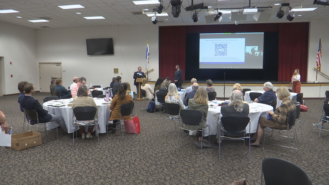 Advocates meet to discuss affordable housing concerns in Indy - Vimarsana News