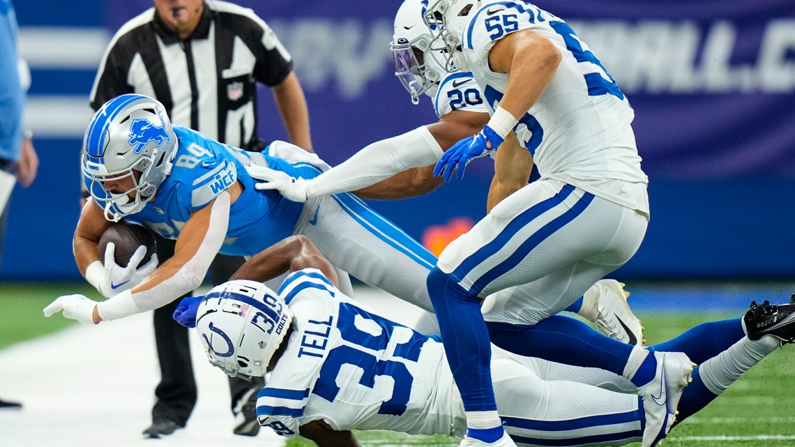 Line of scrimmage in the first half during an NFL preseason football game  between the Detroit Lions and Indianapolis Colts, Friday, Aug. 27, 2021, in  Detroit. (AP Photo/Rick Osentoski Stock Photo - Alamy