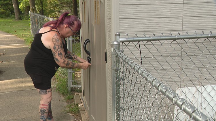 West Indianapolis woman shuts down pantry she'd been operating since COVID started