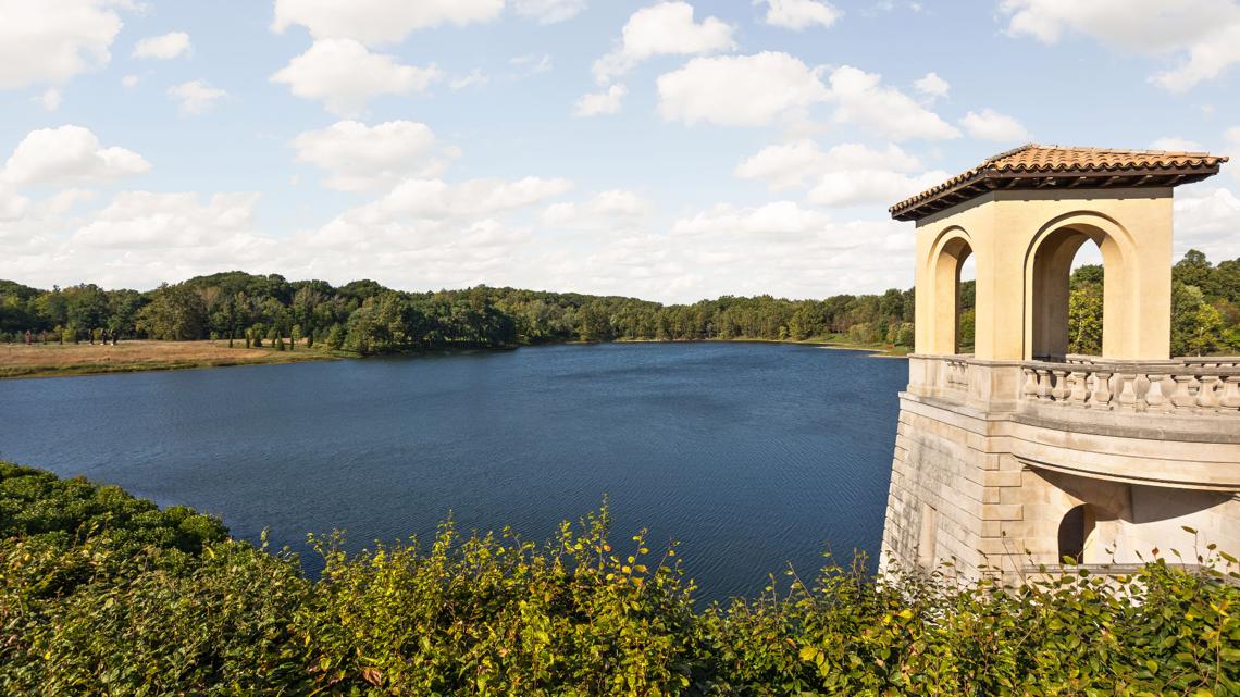 Indianapolis Linden House to showroom for RH