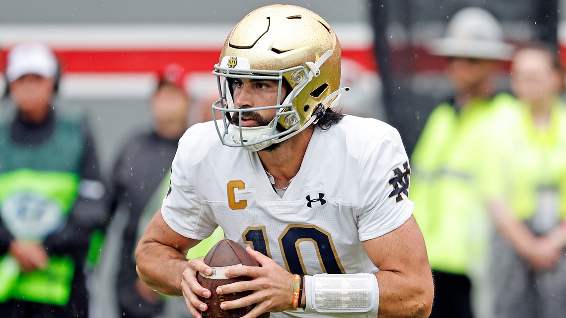 ACC roundup: No. 11 Notre Dame scores last-minute touchdown to