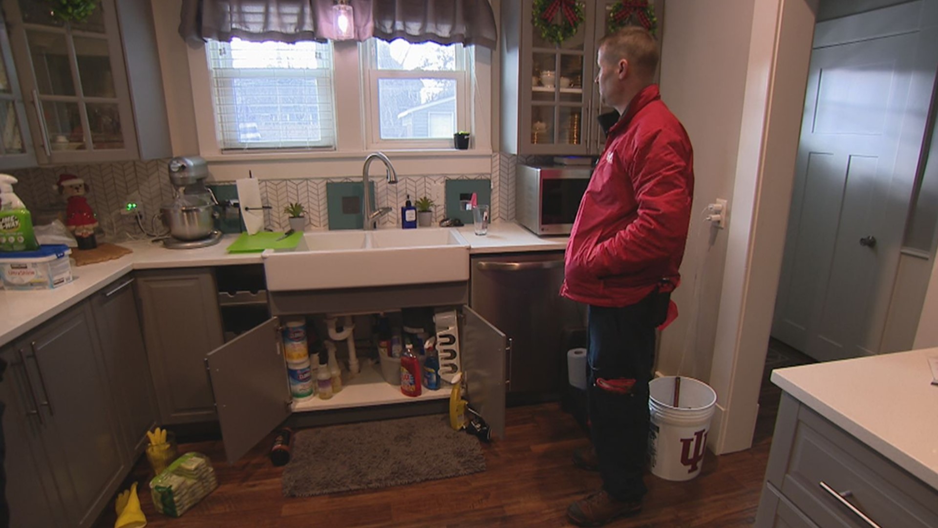 How to stop pipes from freezing in cold weather