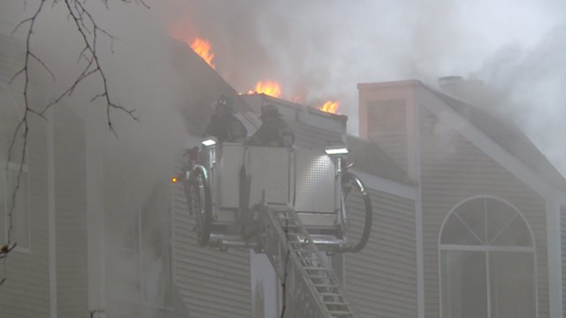 New Haven condo residents meet about next steps after devastating fire