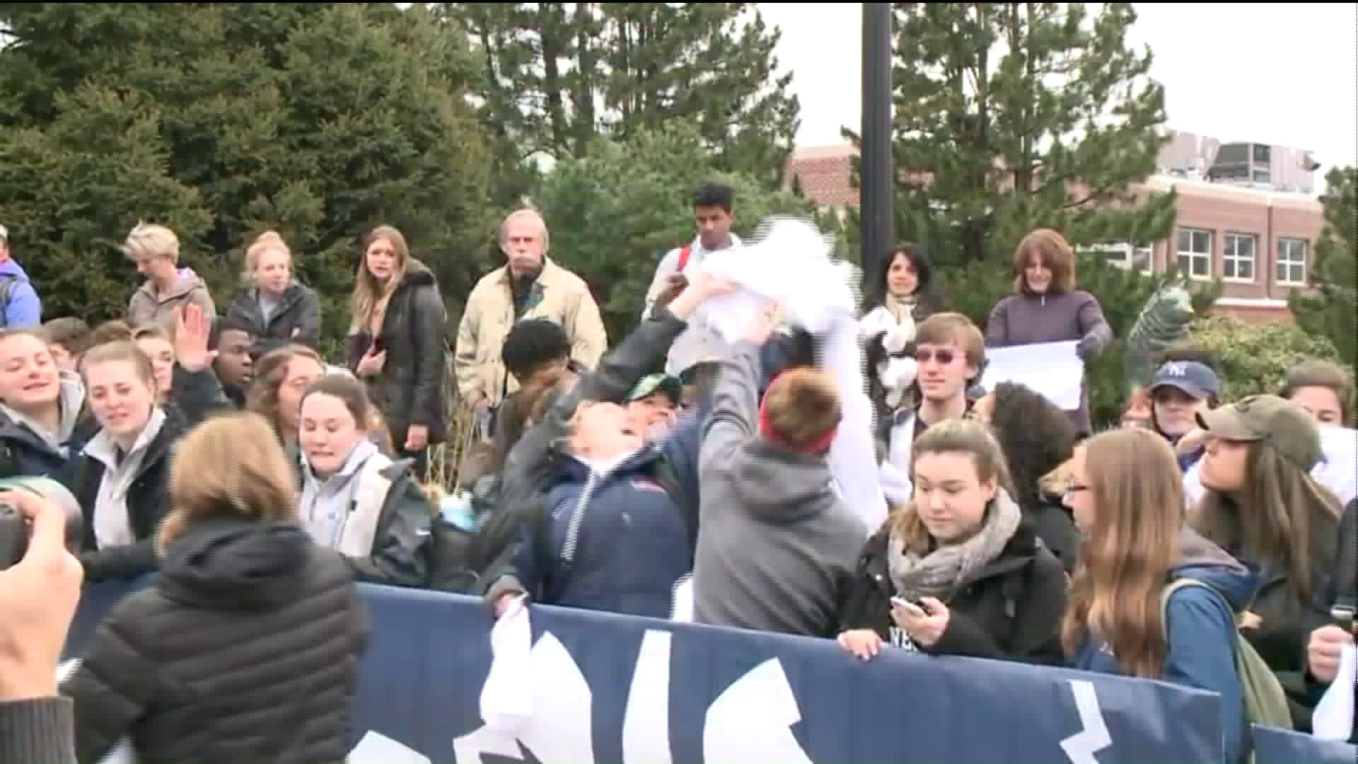 Fans rally to send UConn off to 10th straight Final Four