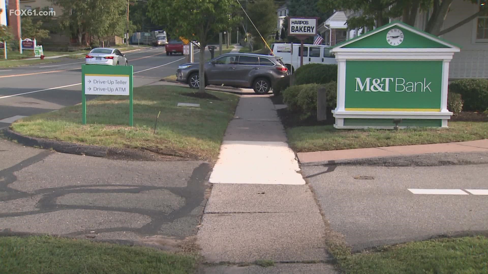 The merger of People's United Bank and M&T bank went through over the long Labor Day weekend, but viewers are still reaching out with problems logging in.