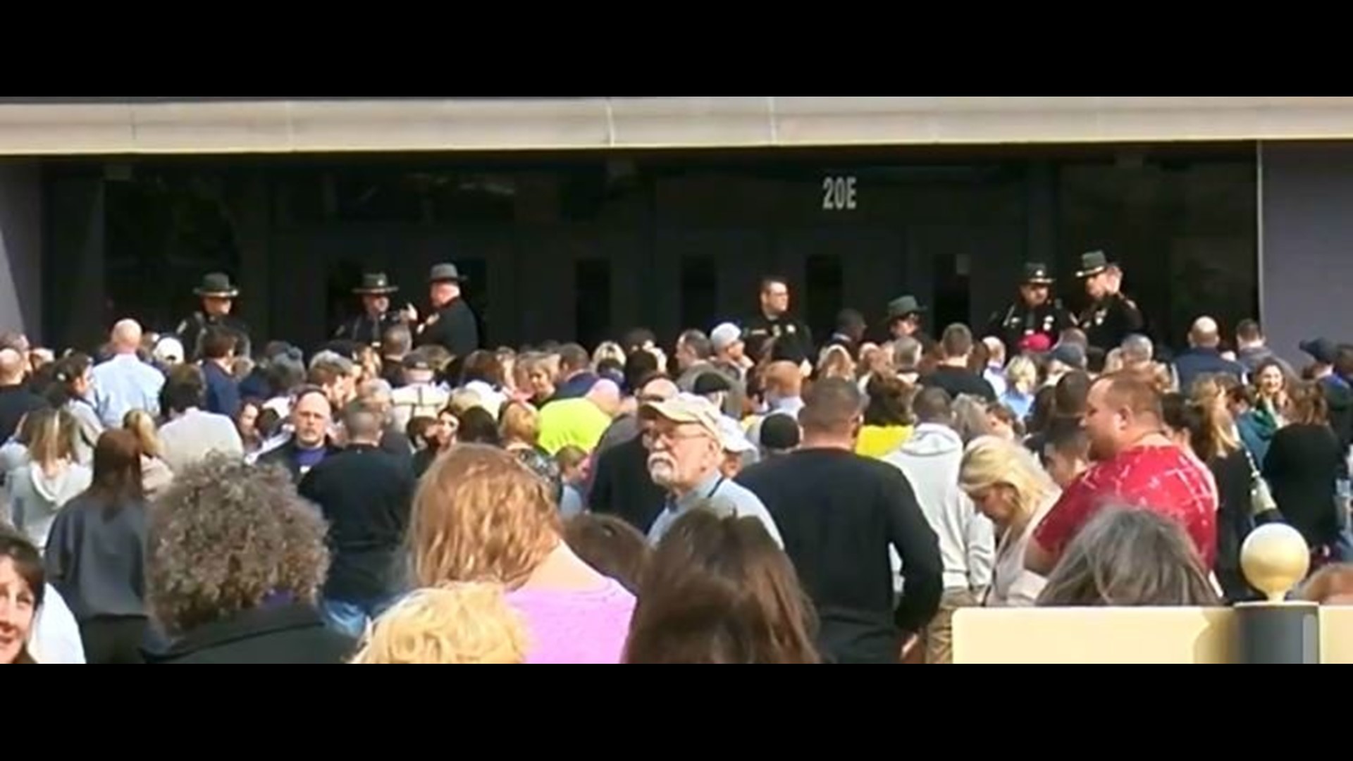 Ohio middle school on lockdown after student reportedly shoots himself