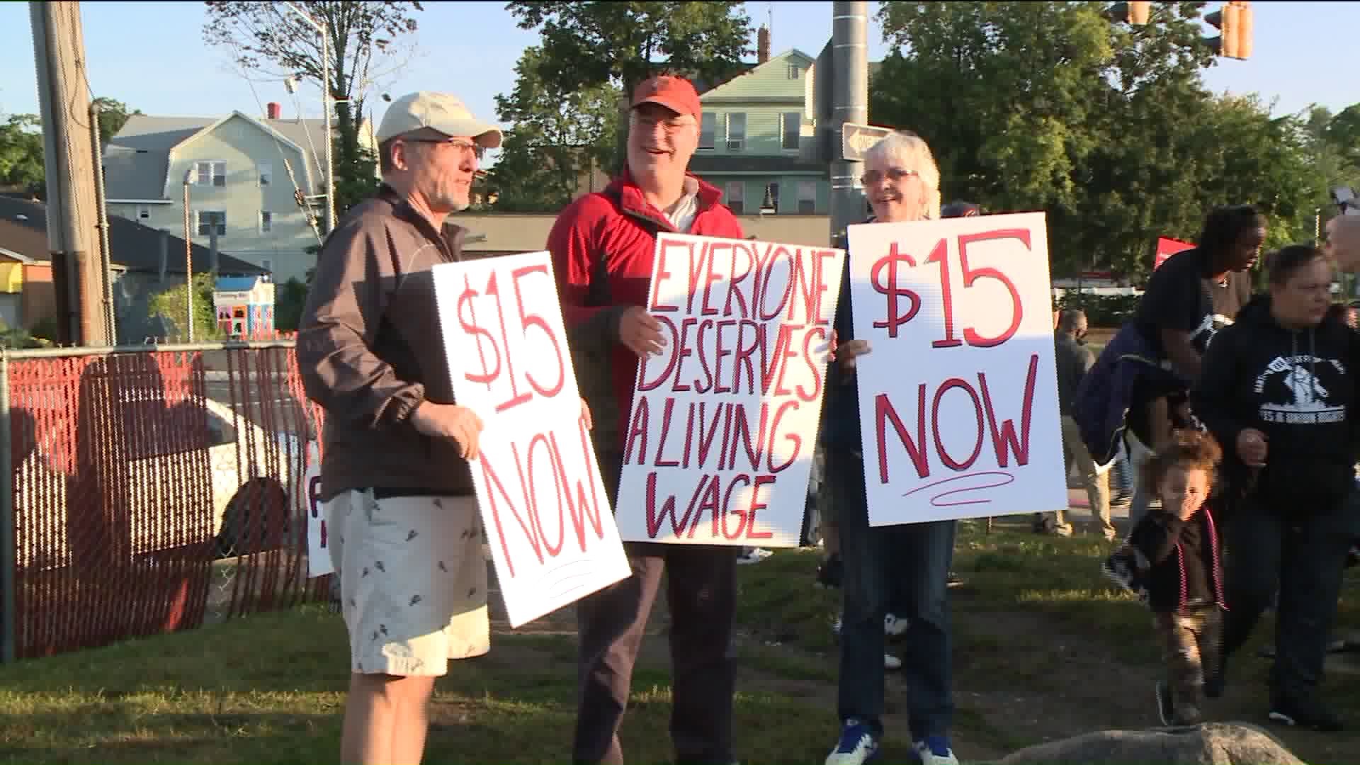 Fast food workers rally for $15/hour