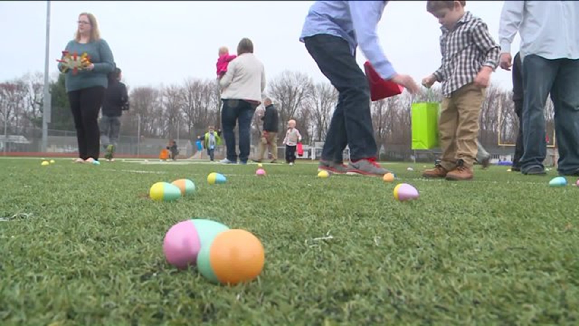 Psychologist discusses PEZ Easter egg hunt parent fight