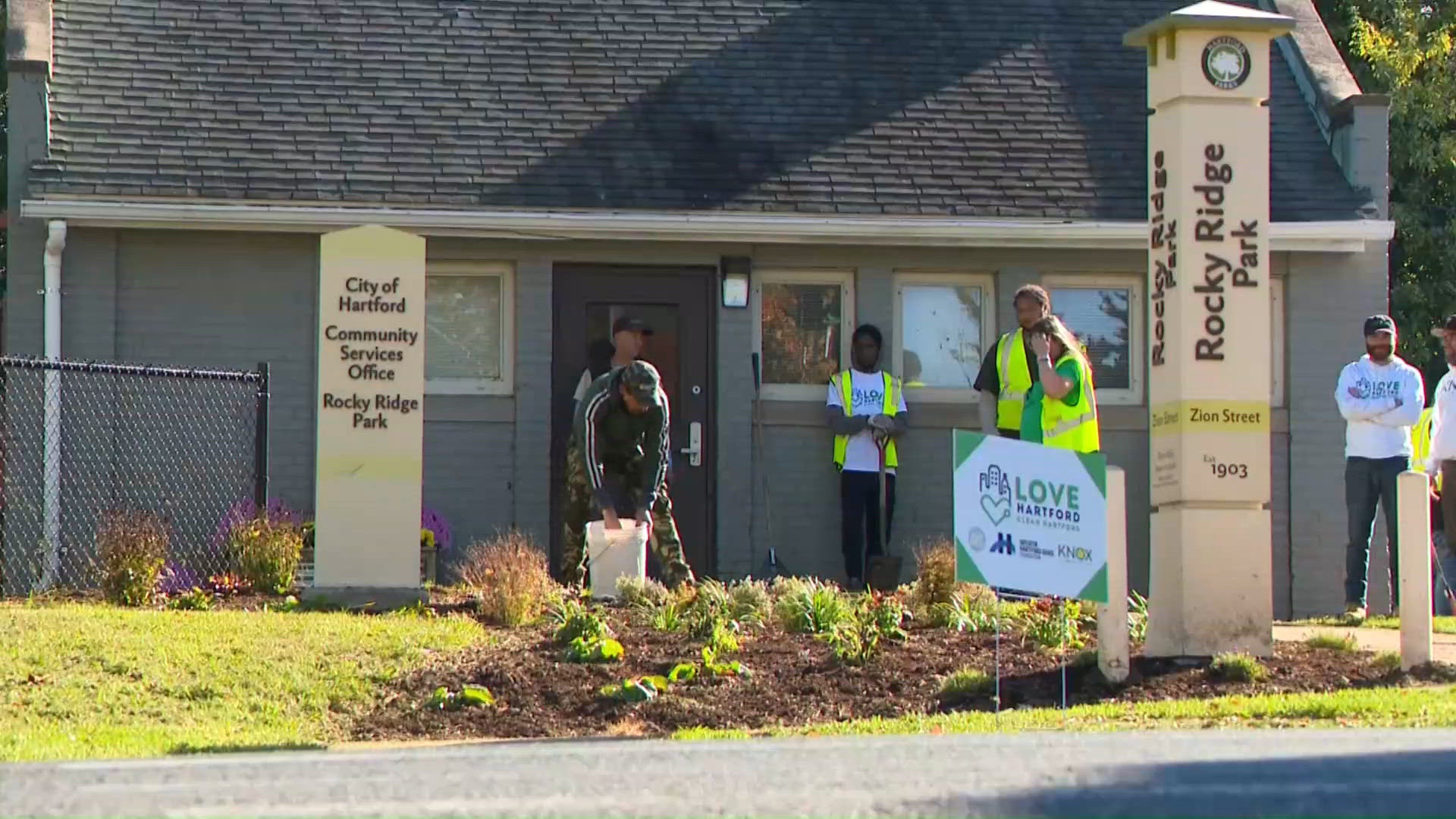 'Love Hartford Month' has Knox teams dishing the dirt across the ...