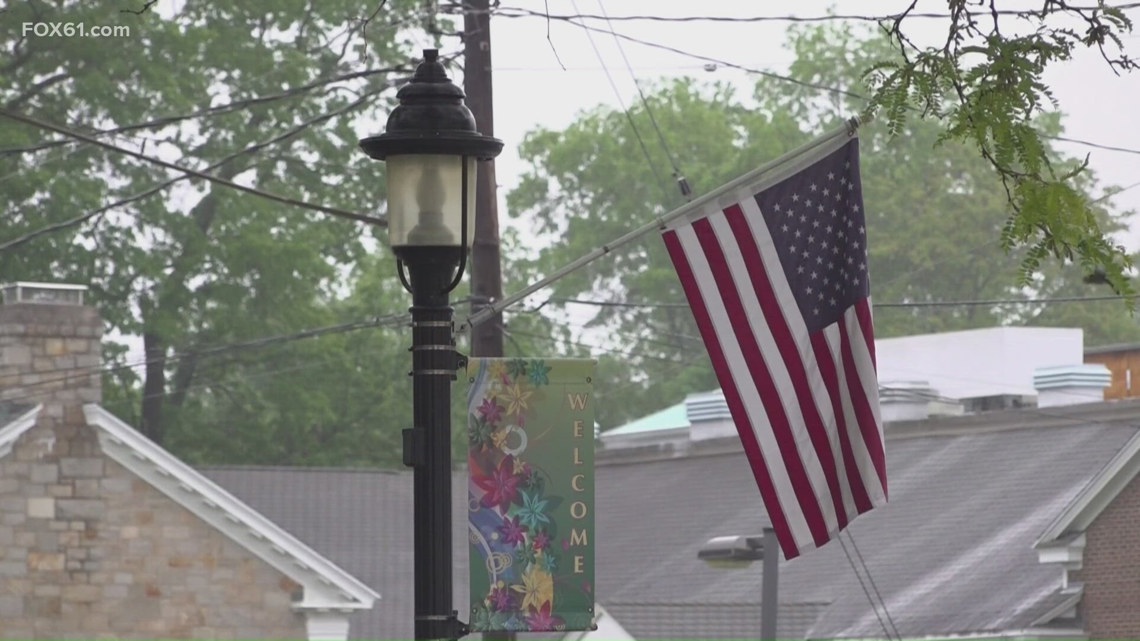 Rain or shine: Connecticut residents keep Memorial Day weekend plans intact