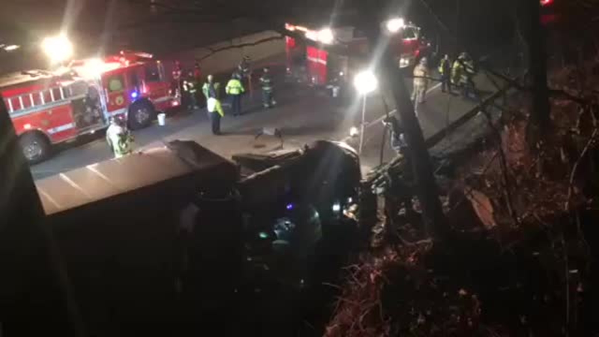 Tractor-trailer crash on I-95 in Madison video 2