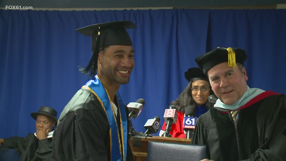 Inmate makes history with firstever graduation at Conn. prison