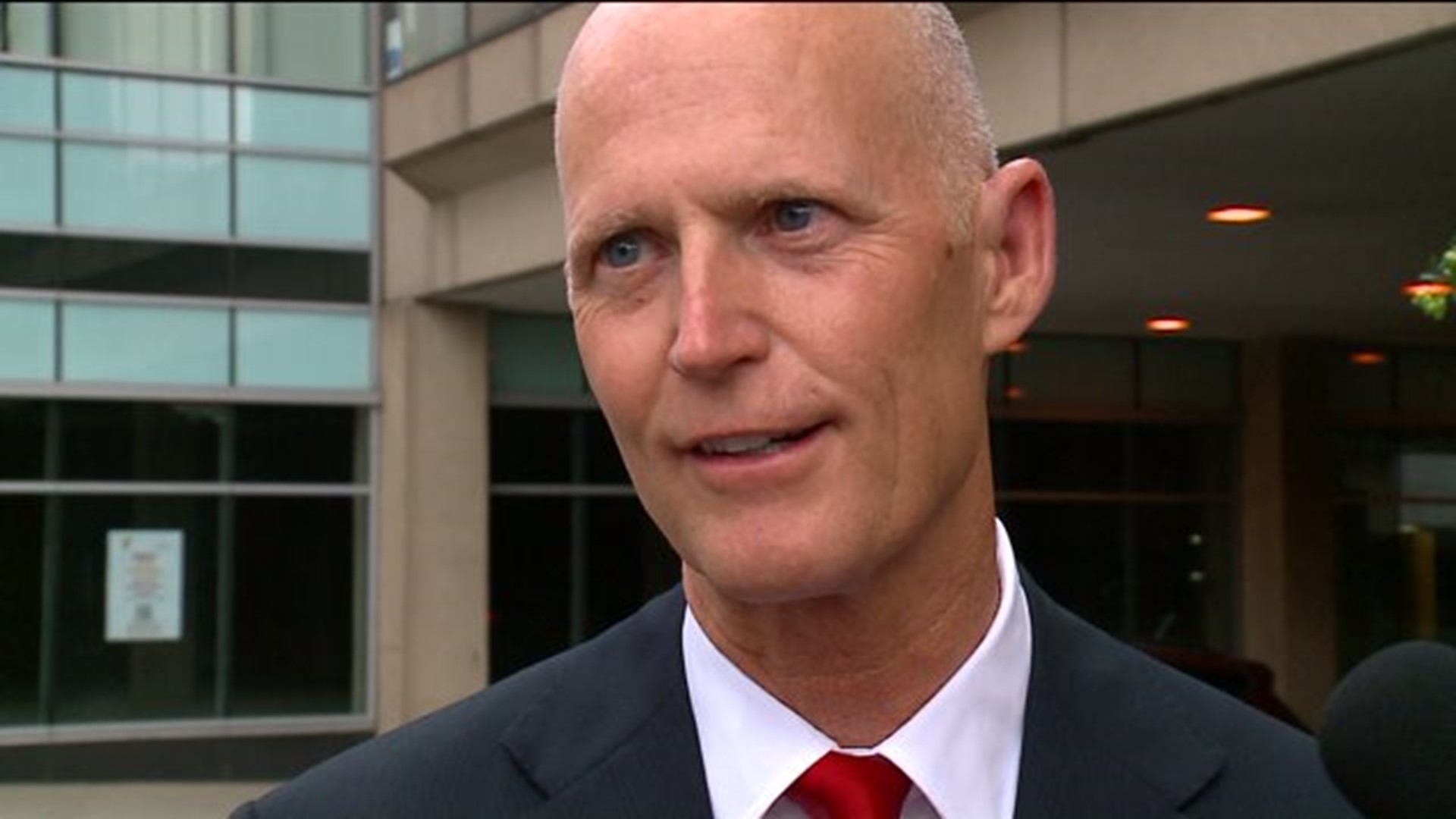 Florida governor not shy about wanting to poach Connecticut companies