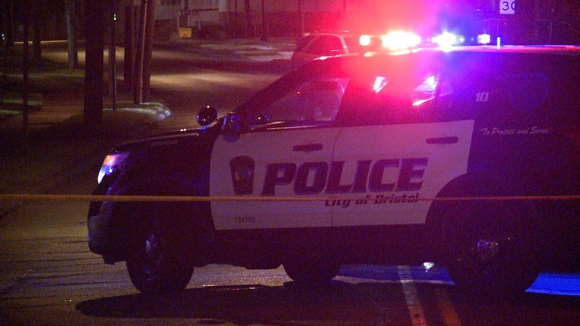 Police seek suspect in Bristol market robbery