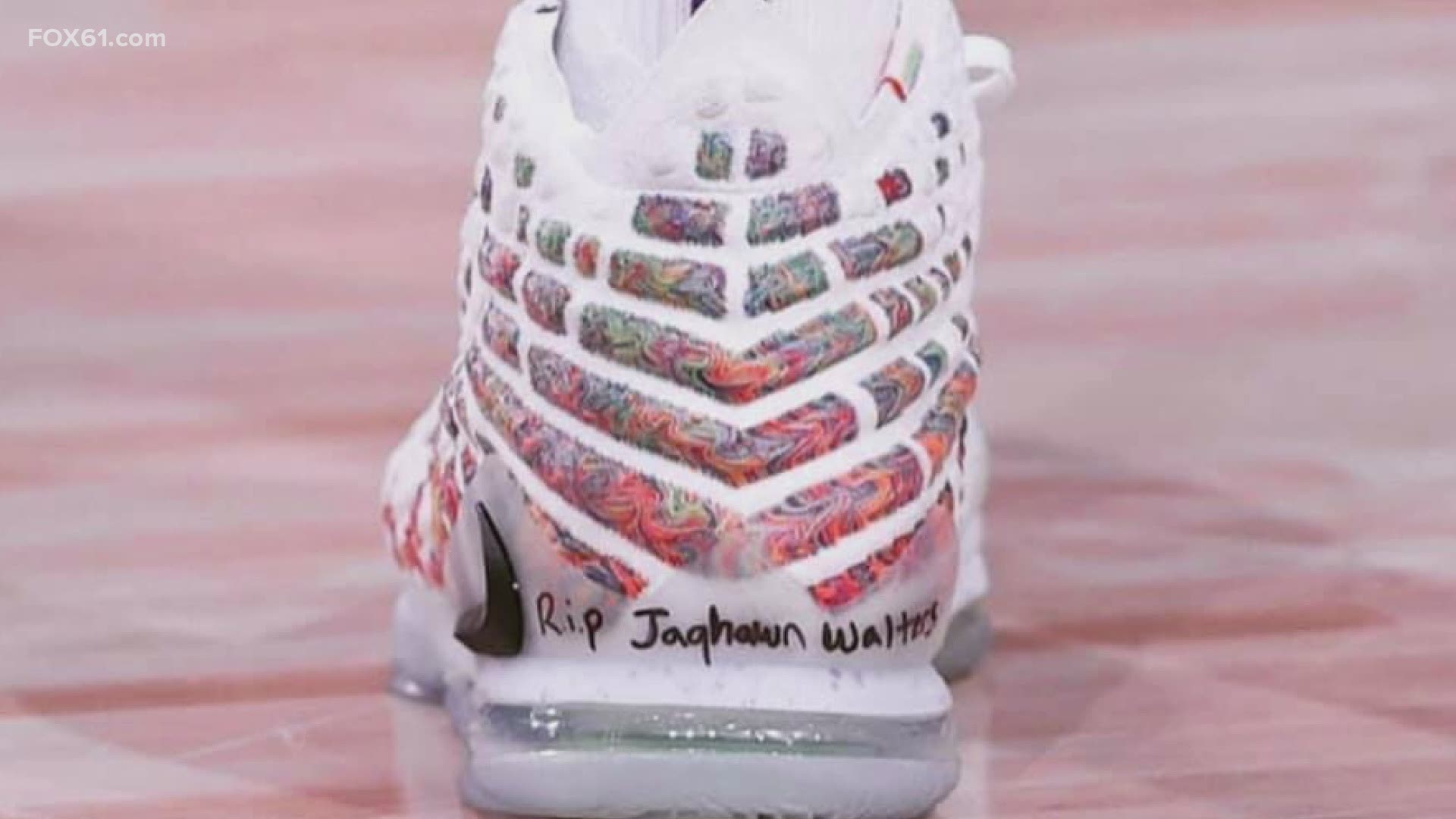 Markeiff Morris of the Lakers wrote “RIP Jaqhawn Walters” on the sneakers he wore in Game 4 of the Western Conference Finals.