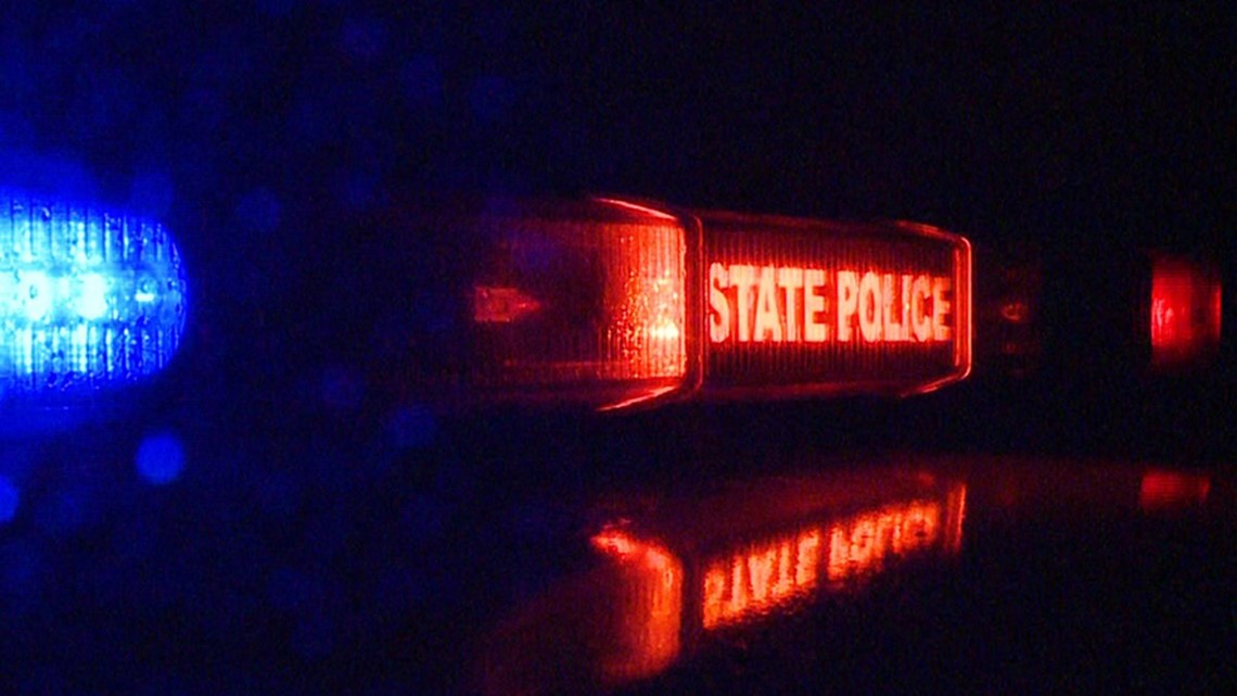 1 dead following crash on I395 southbound in Killingly