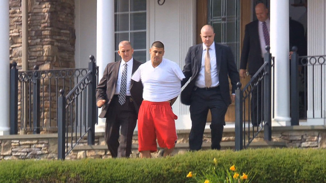 Aaron Hernandez, Who Rose From Bristol To NFL Stardom, Found Hanged In  Prison Cell – Hartford Courant