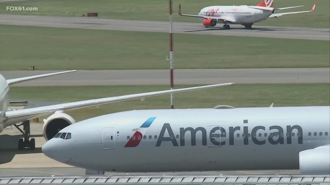 CT airport will offer no commercial flights until Nov. 3