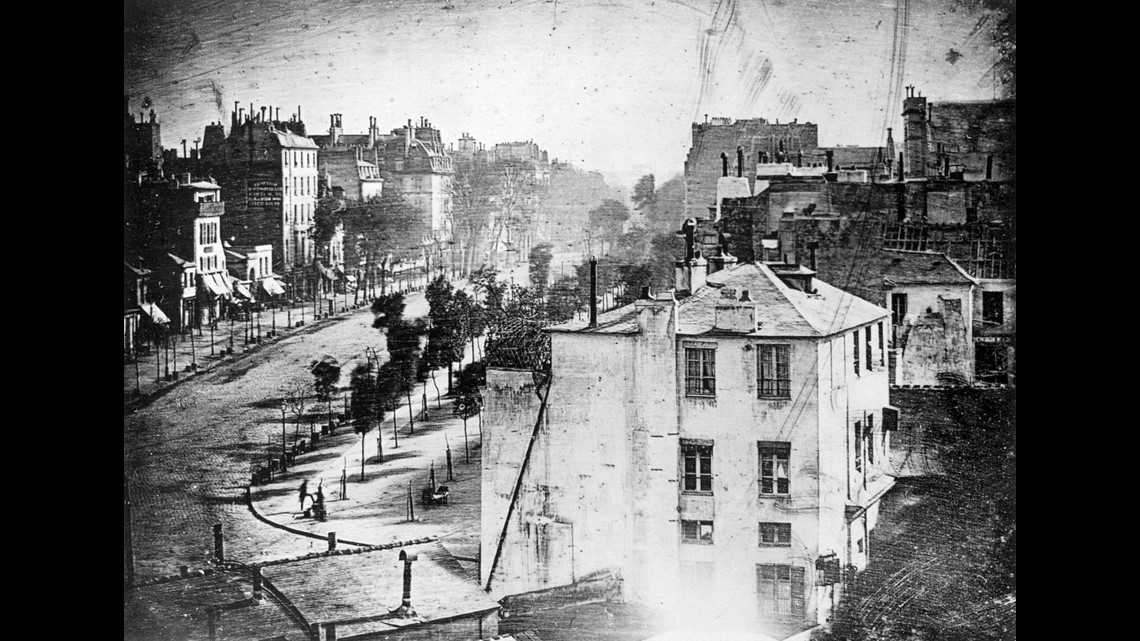 Le photographe photographie　ビンテージ 写真 This may be the oldest surviving photo of a human | fox61.com