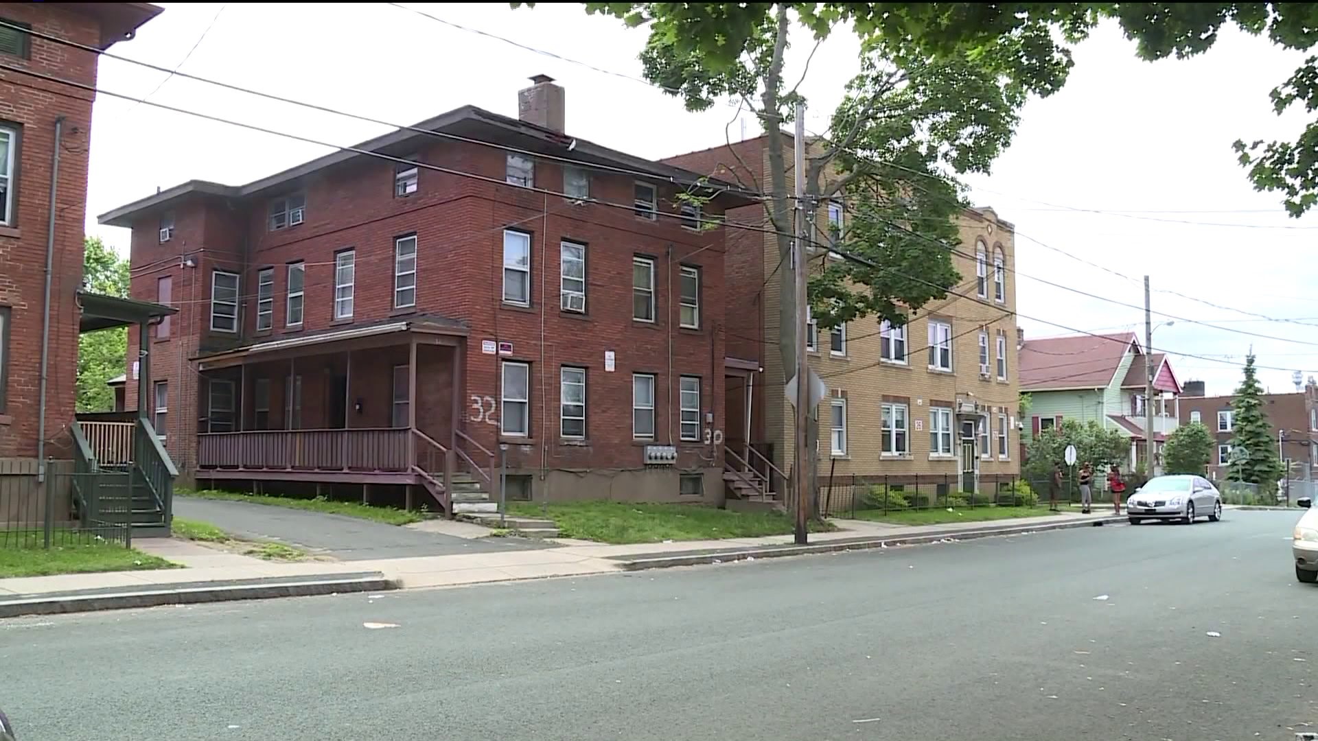 North Hartford tenants Win Fight wit City Hall and Federal Gov. over beef with landlord