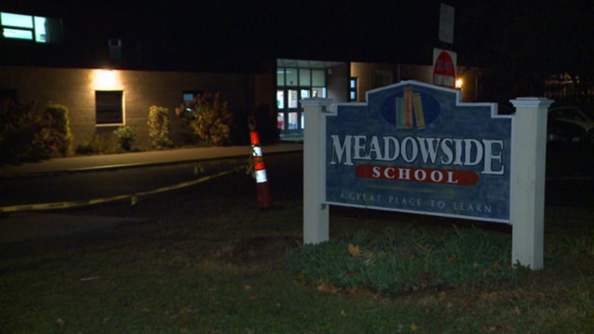 Father sues Milford schools as Ebola fears keep her from school