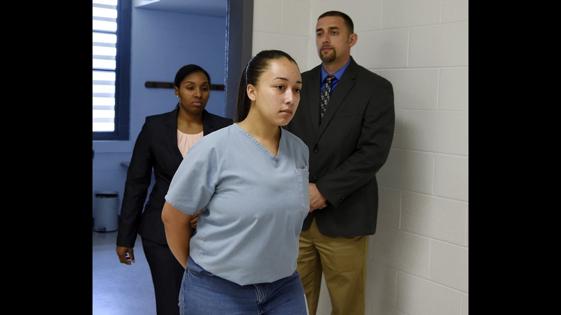 Freed Inmate Cyntoia Brown Marries Recording Artist J Long