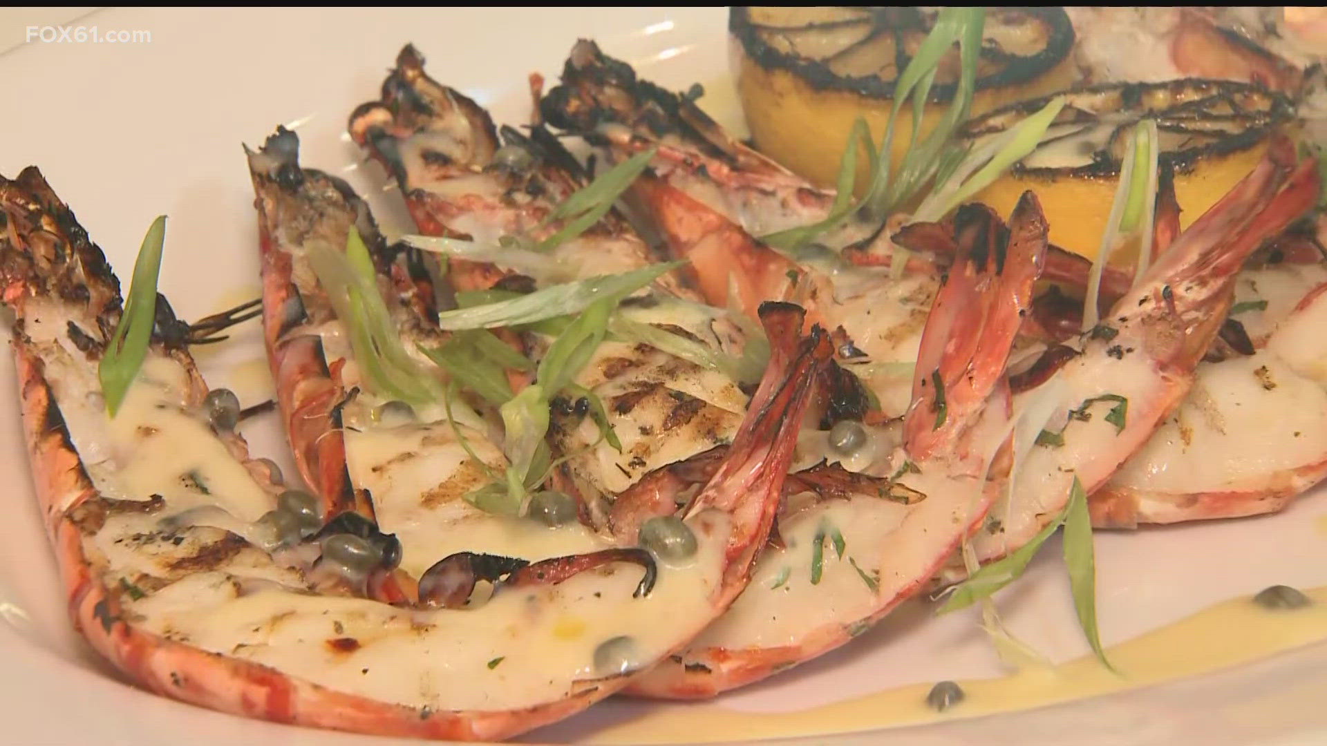 FOX61's Matt Scott visits Viron Rondo Osteria in Cheshire for Foodie Friday.