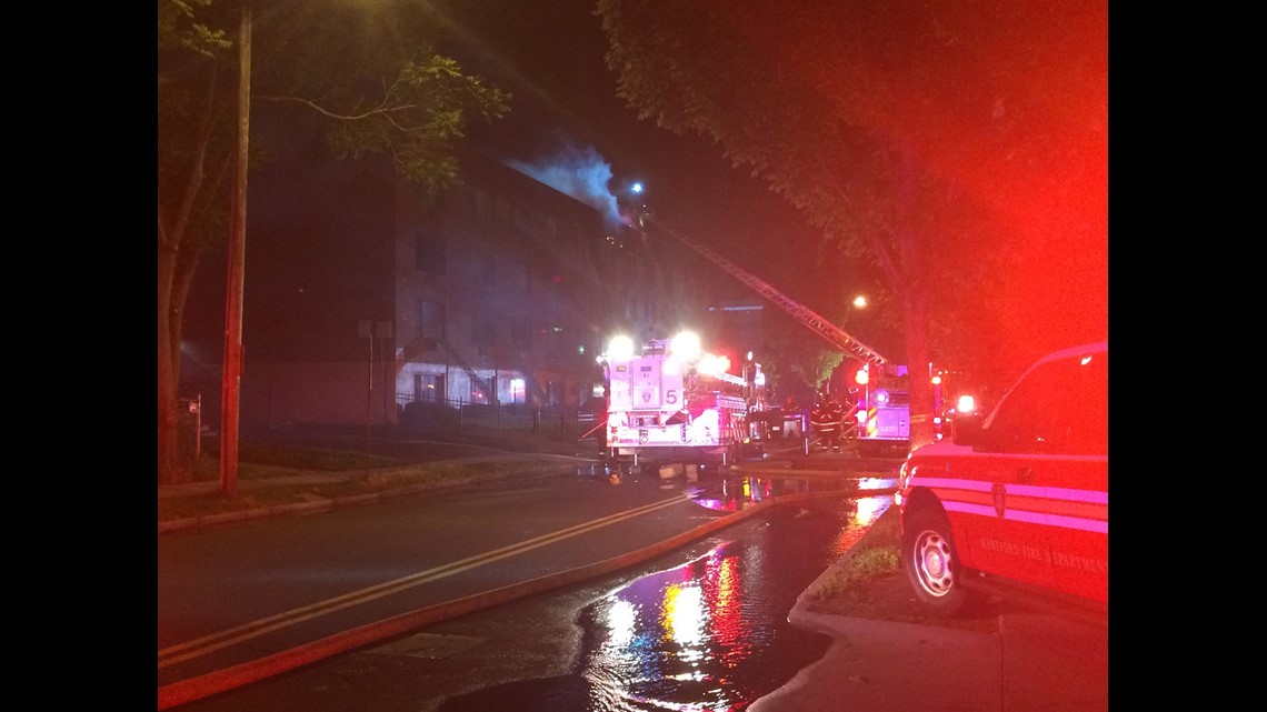 8 rescued from massive fire in large apartment building in Hartford
