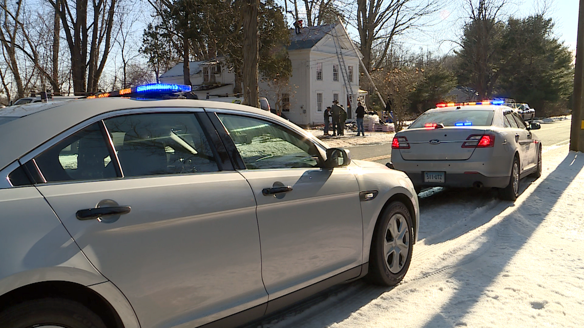 Man injured after falling from roof of a house in East Granby, police
