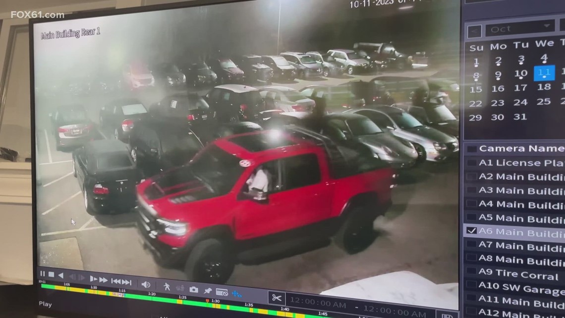 4 vehicles stolen from Conn. used car dealership
