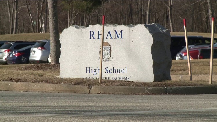 Noose discovered in locker room at RHAM High School: Police
