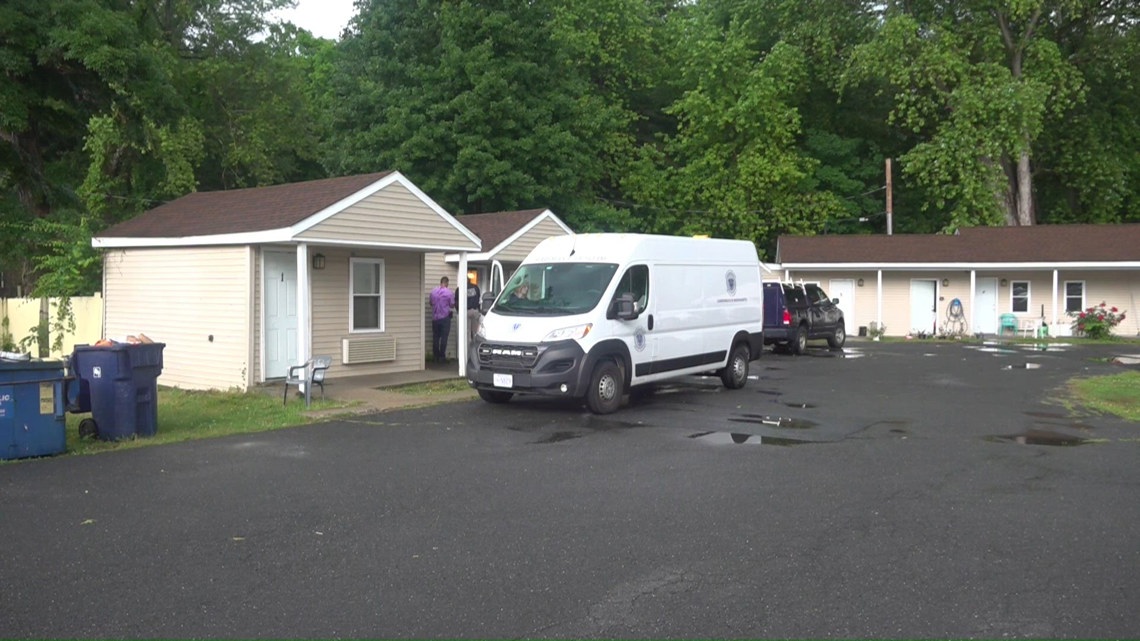 A motel room, prostitution, drugs. The final hours of the Hartford murder suspect who fled to Holyoke