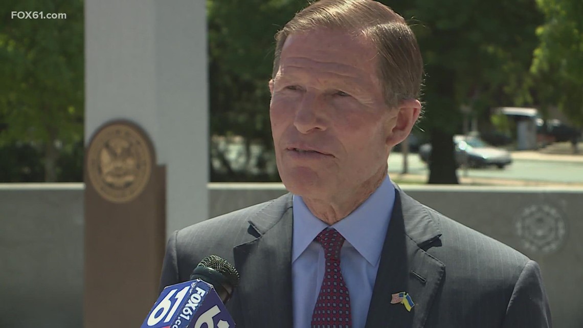 Sen. Blumenthal presents high school diploma to cancer survivor | fox61.com