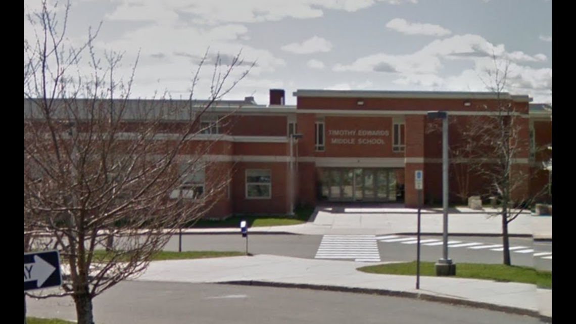 South Windsor middle school online class disrupted | fox61.com