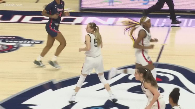 UConn coach Dan Hurley reacts to Paige Bueckers season-ending injury