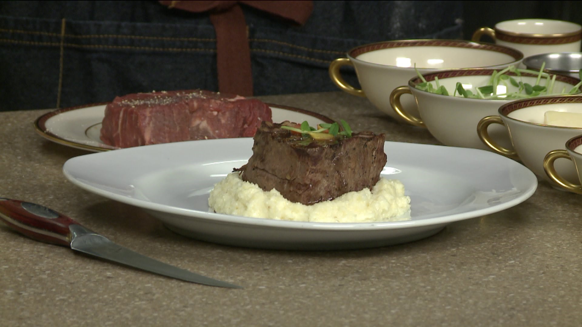 Recipe - Cast-iron seared filet of beef with Irish cheddar grits