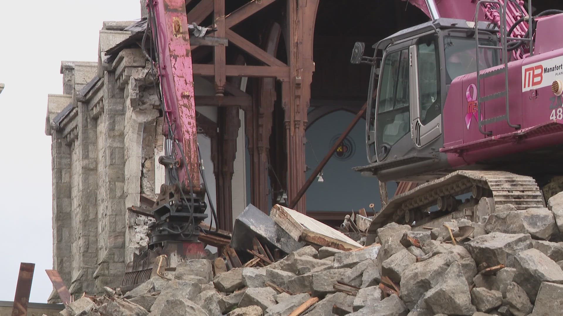 After almost a week since the steeple and roof collapsed of a historic church in New London, clean up continues.