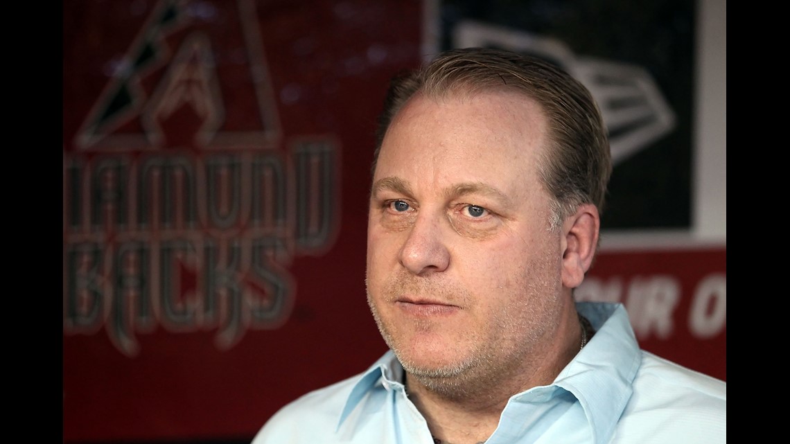 Curt Schilling suspended by ESPN after controversial tweet