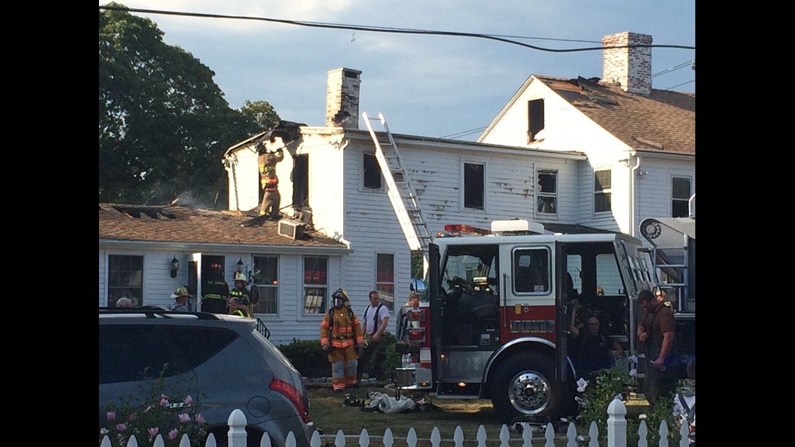 Crews Respond To Fire At Old Saybrook Gun Shop Fox61 Com   38faee1f 3602 4588 8b22 9366926080eb 1140x641 