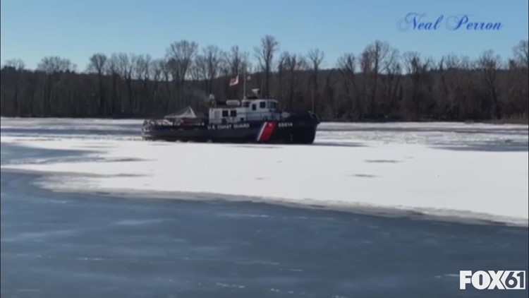 US Coast Guard ice breaker 'Bollard' makes its way up the Connecticut River