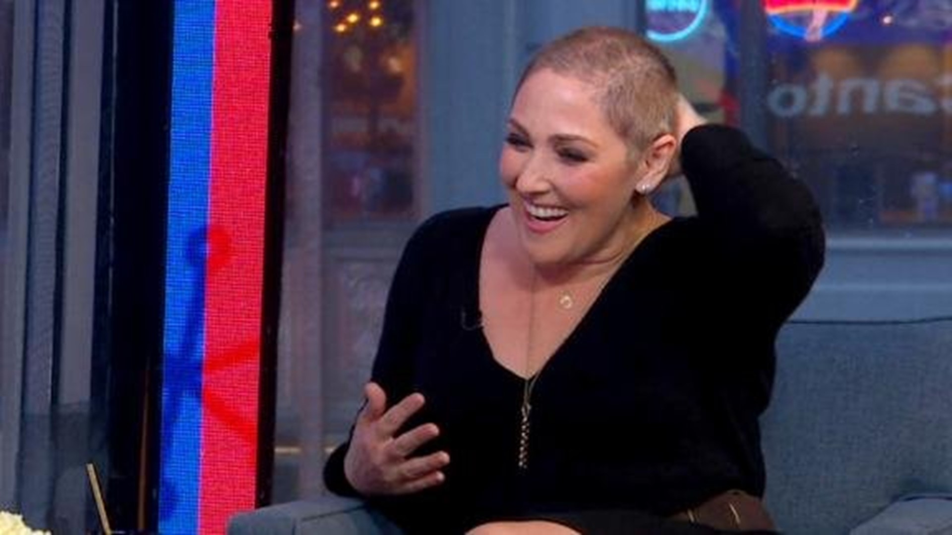 Ricki Lake Reveals She S Been Struggling With The ‘quiet Hell Of Hair Loss For 30 Years