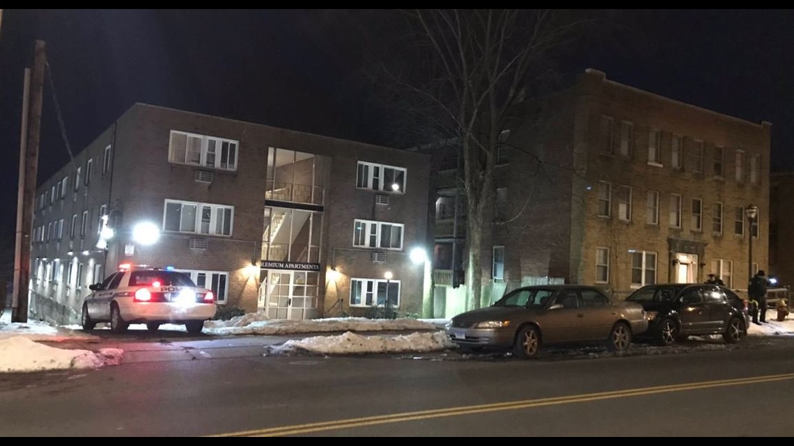 Homicide Investigation Spans Several Scenes In Hartford | Fox61.com