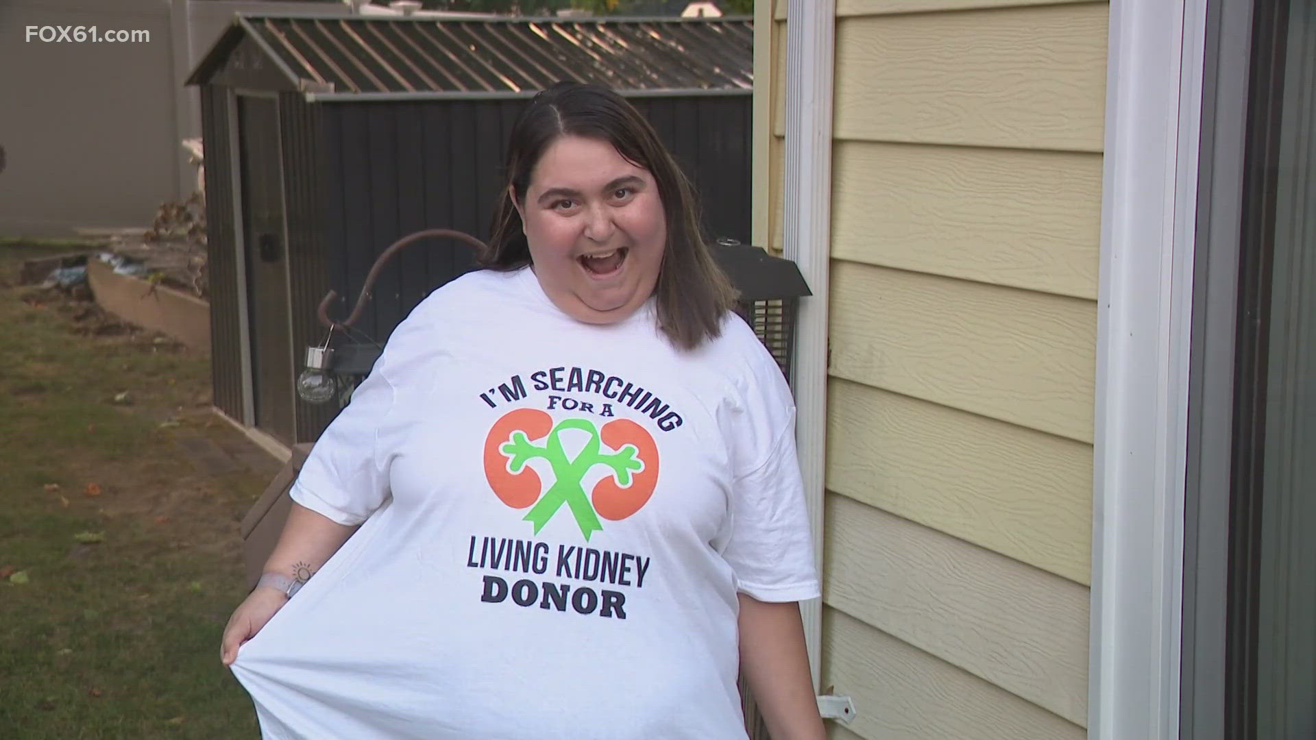 Twenty-eight-year-old Jessica Biolo is sharing her battle with chronic kidney disease in hopes of finding a life-saving donor.