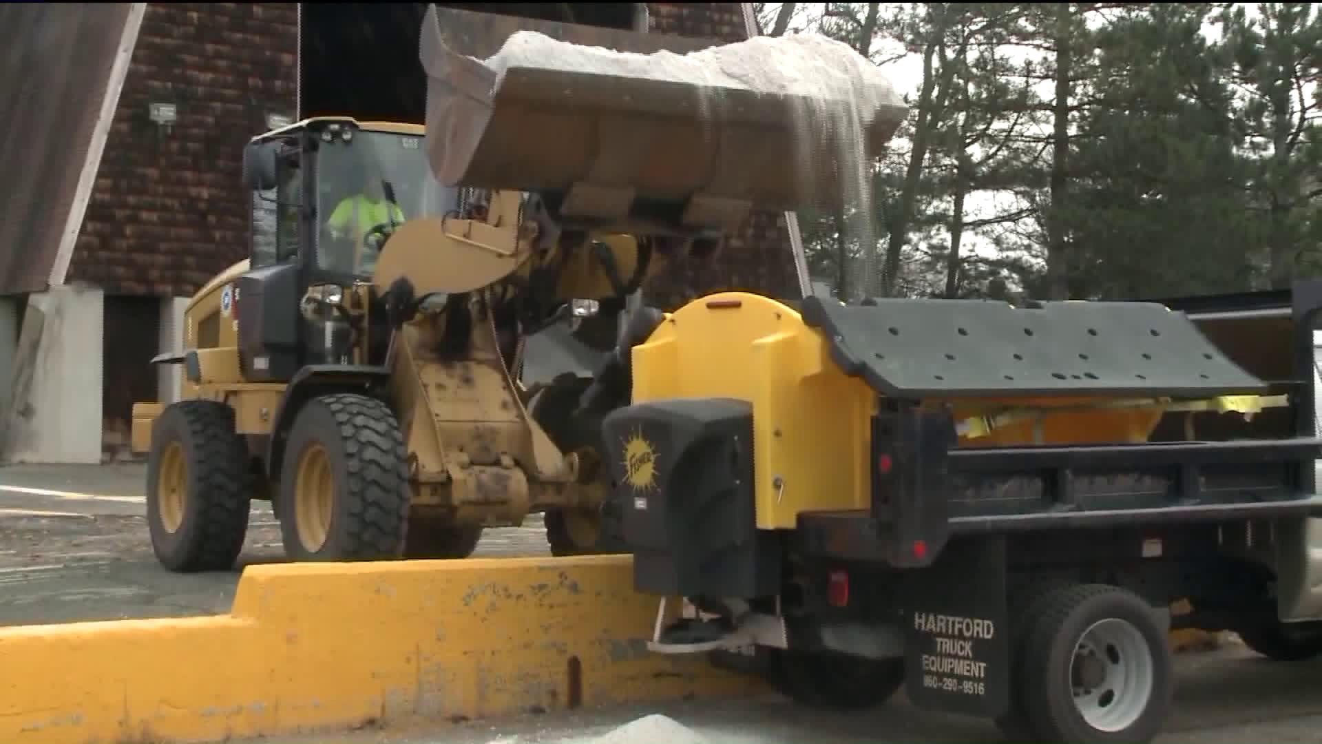 Connecticut Plow Drivers Prepare For Saturday’s Snow | Fox61.com