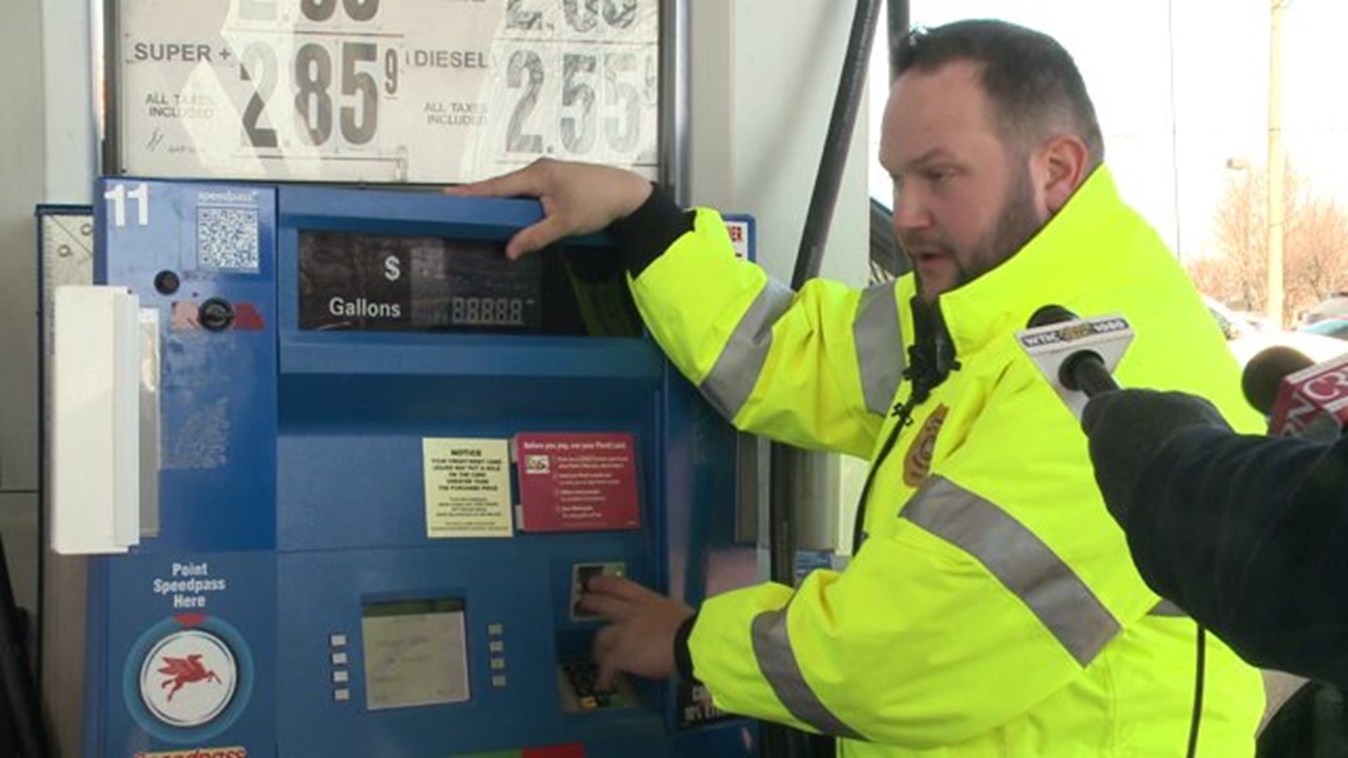 Card skimmers becoming more frequent at gas stations