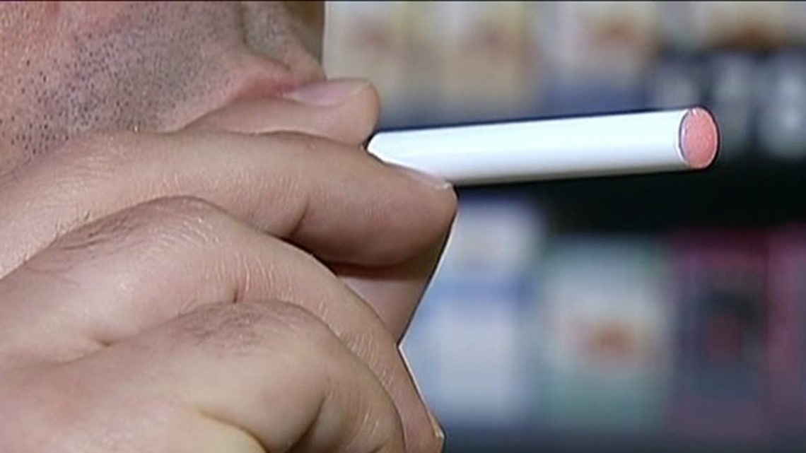 Connecticut bills restrict smoking in cars, vapor cigarettes | fox61.com