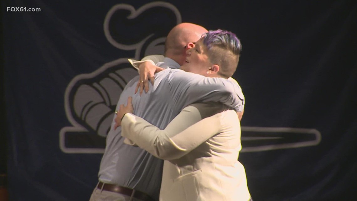 Bristol Eastern High School teacher awarded Conencucut teacher of the year